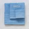 juego de toallas de color azul con bordado