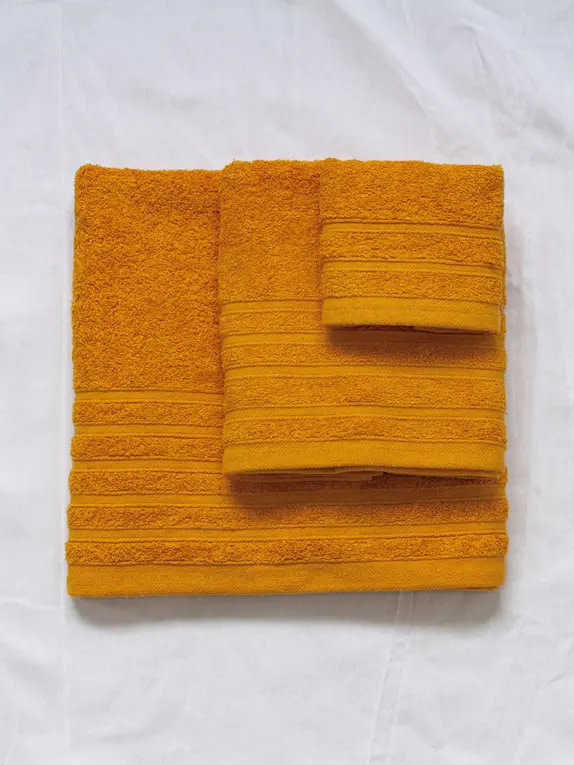 juego de toallas de color mango